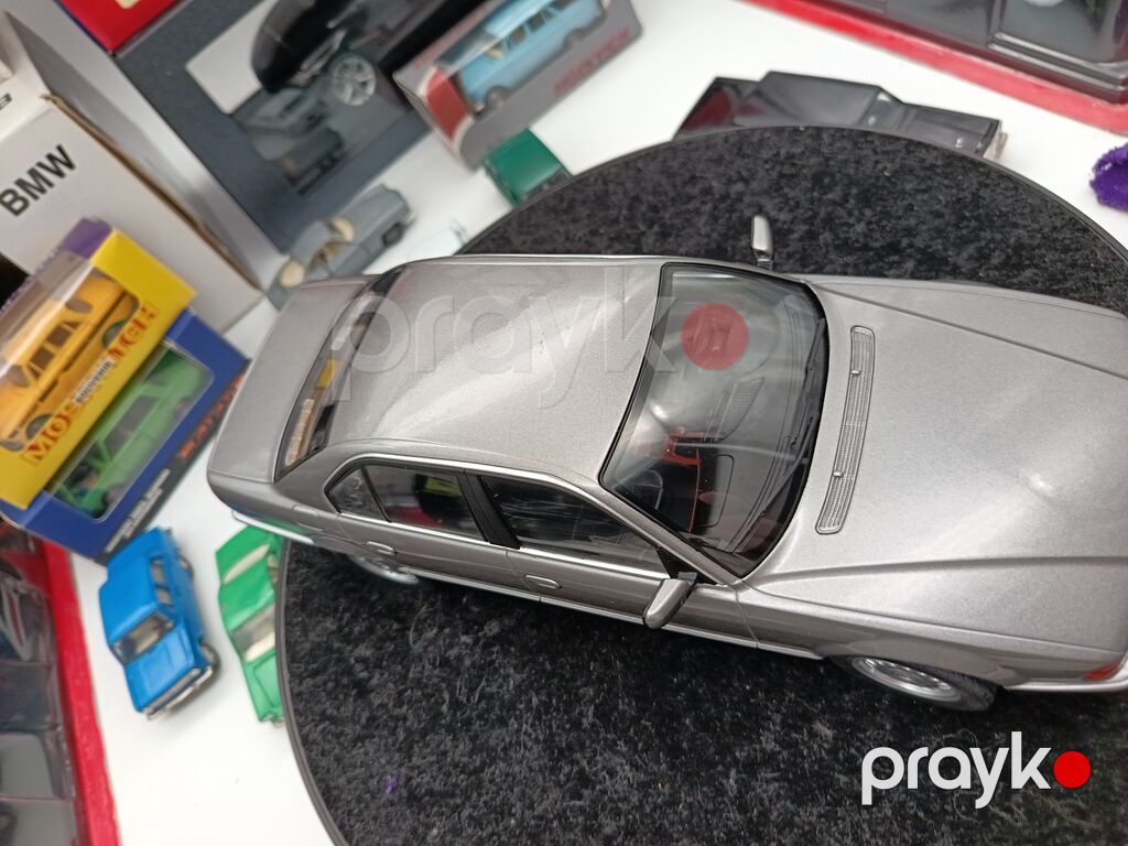 BMW, 2026 il, 1:18, Dəmir, Ünvandan götürmə — Modellar, Masazır (2)