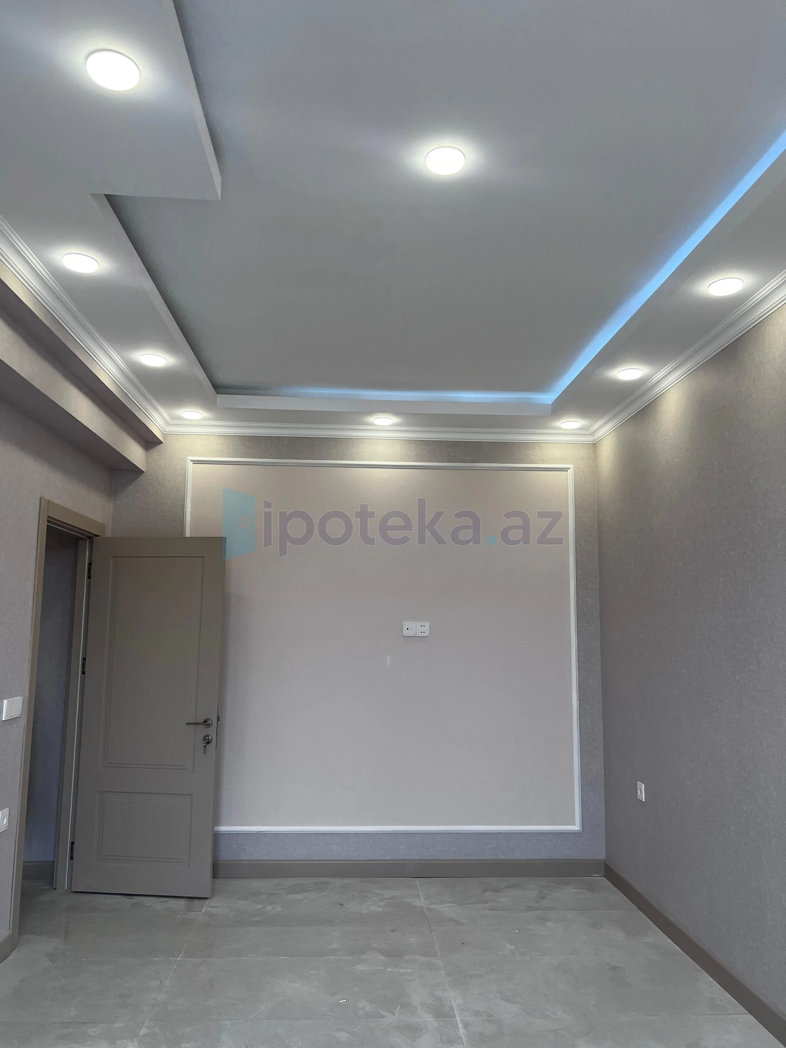 Satılır: 2 Otaq, Yeni tikili, Binəqədi r., 7-ci mkr q., 61.00 m² — Bakı