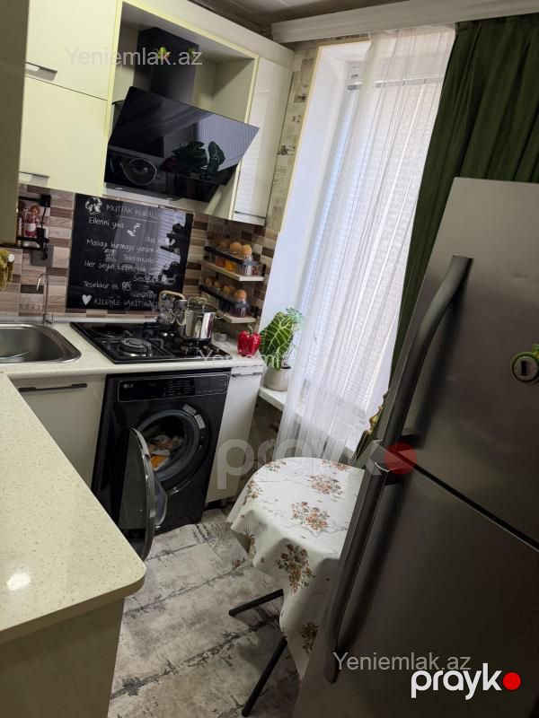 Satılır 2 otaqlı Bina evi menzil (Köhnə tikili), 48 m², Birləşmiş məhəllə — Mənzil, Sumqayıt (6)