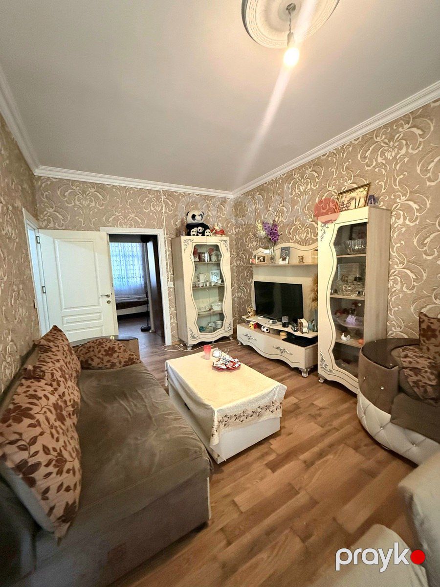 Satılır 2 otaqlı köhnə tikili 45 m² — Mənzil, Bakı (2)