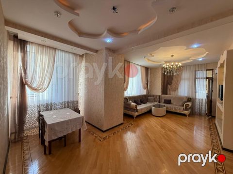 Satılır 4 otaqlı yeni tikili 140 m² — Bakı