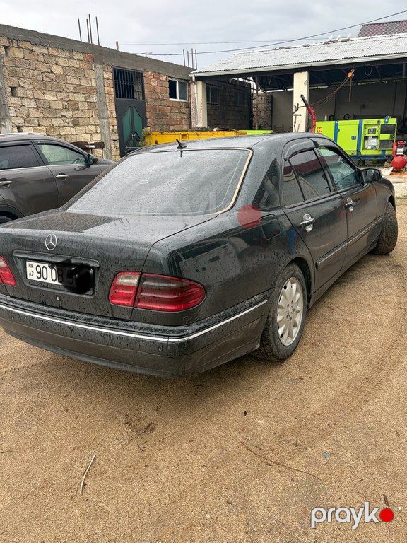 Mercedes E 220, 2.2 L, 2000 il, 520 000 km — Avtomobillər, Bakı (2)
