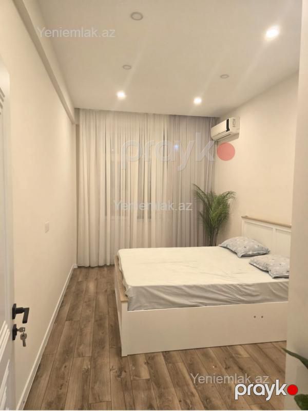 Satılır 2 otaqlı Bina evi menzil (Yeni tikili), 67 m², 10-cu mikrorayon — Mənzil, Sumqayıt (8)