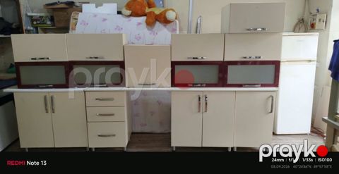 Metbex mebeli satilir 390azn.Olcu 4 metr.Uzerinde moyka krant — Mehdiabad