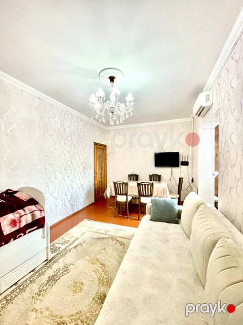 Satılır 2 otaqlı köhnə tikili 50 m² — Bakı