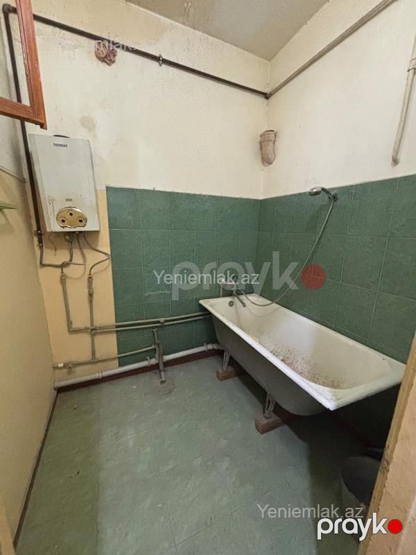 Satılır 2 otaqlı Bina evi menzil (Köhnə tikili), 60 m², 1-ci məhəllə — Mənzil, Sumqayıt (11)
