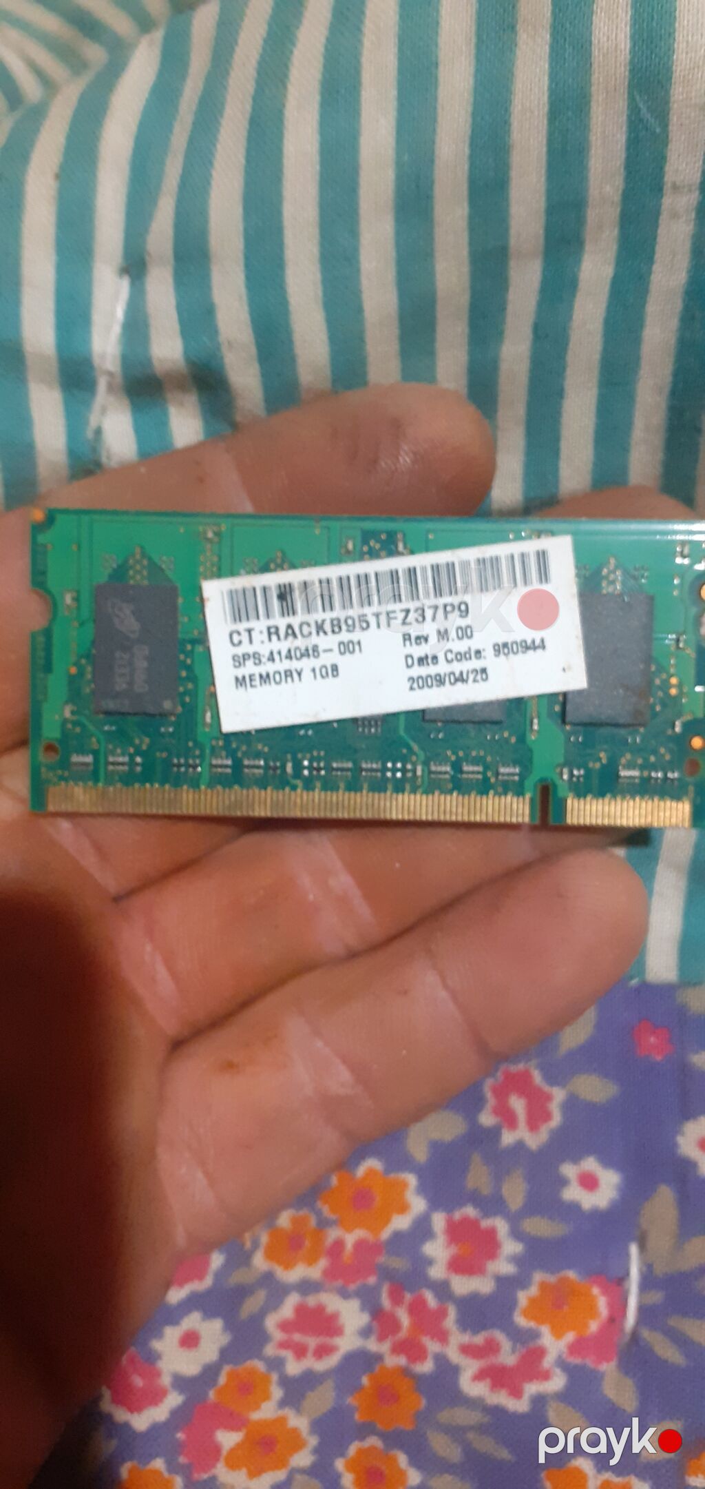Hitachi 2.5" HDD + noutbuk üçün montaj qəfəsi və 1 GB DDR2 So‑dımm RAM — Sabit diskləri, Bakı (3)