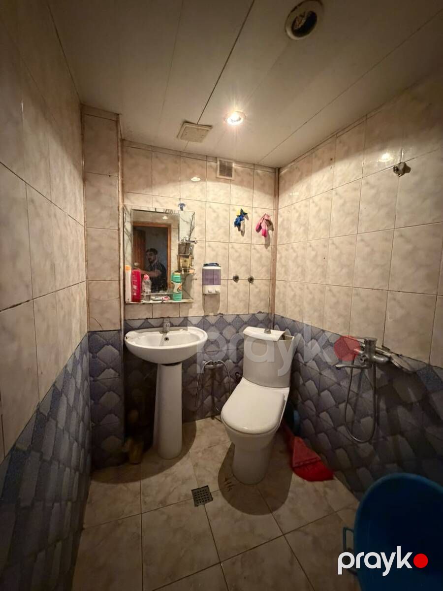 Satılır 4 otaqlı köhnə tikili 90 m² — Mənzil, Bakı (9)