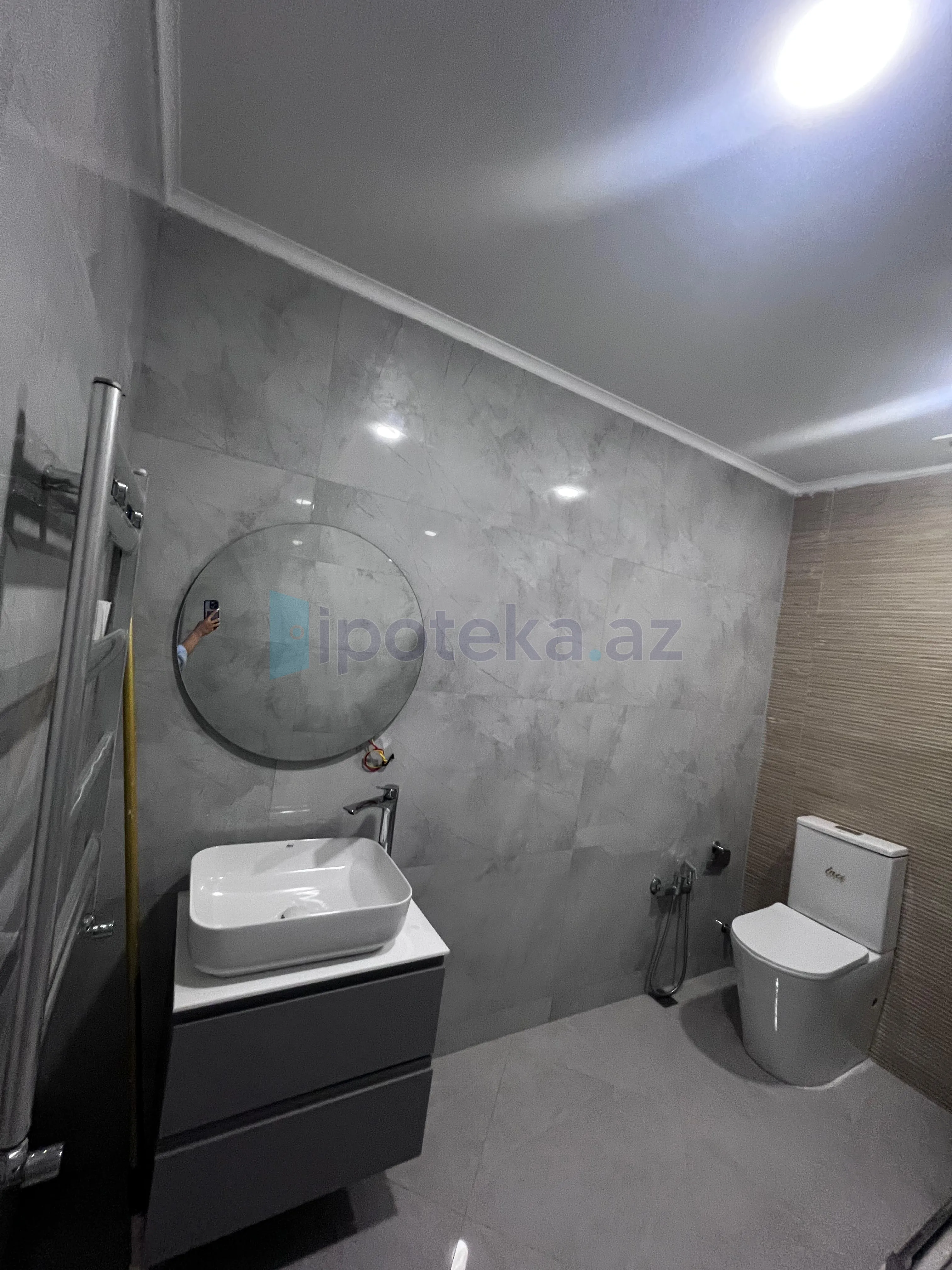 Satılır: 2 Otaq, Yeni tikili, Binəqədi r., 7-ci mkr q., 61.00 m² — Mənzil, Bakı (3)