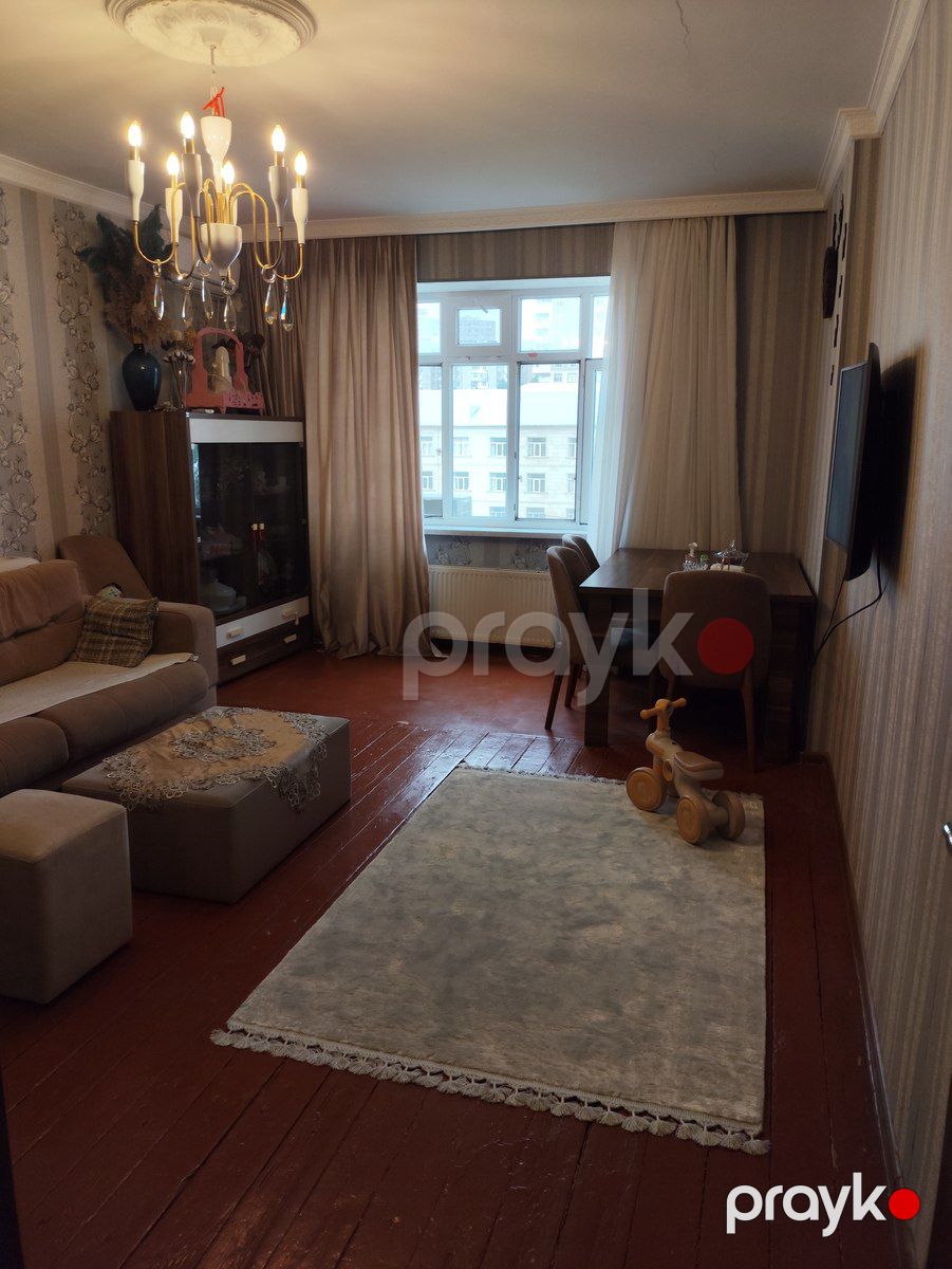Satılır 2 otaqlı köhnə tikili 49 m² — Mənzil, Bakı (5)
