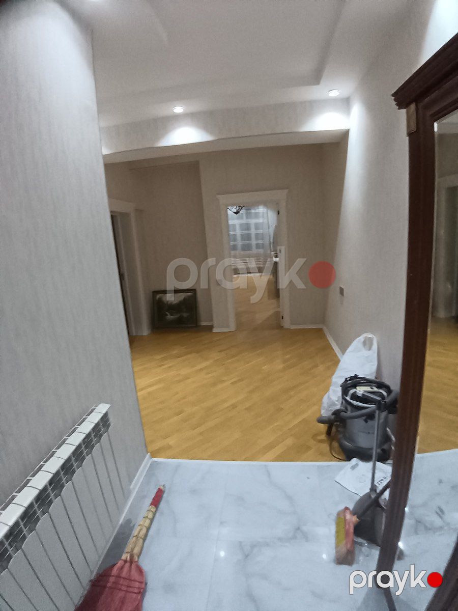 İcarəyə verilir 3 otaqlı yeni tikili 100 m² — Mənzil, Bakı (11)