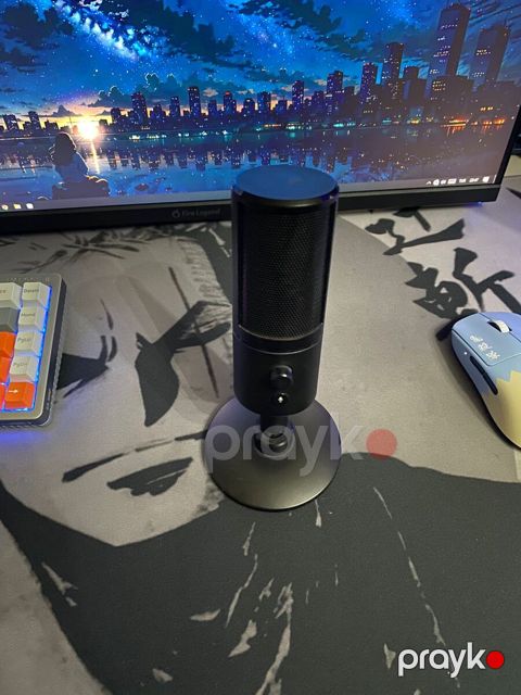 Mikrofon Razer Seiren X — Bakı