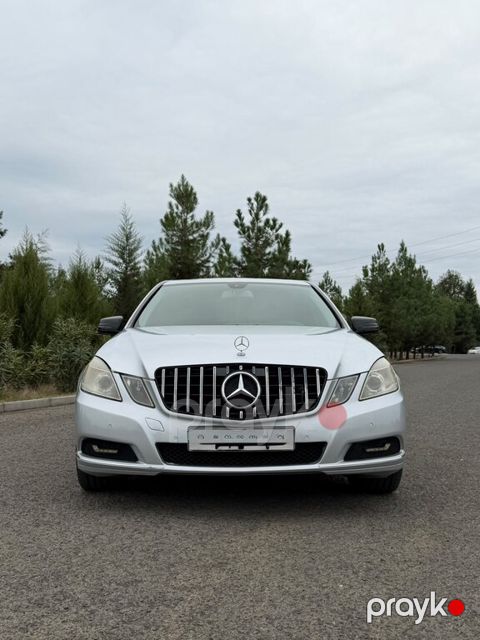 Mercedes E 250, 2.1 L, 2009 il, 318 030 km — Masallı