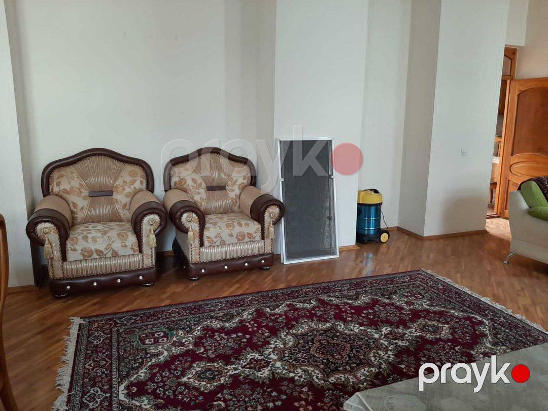İcarəyə verilir 4 otaqlı köhnə tikili 180 m² — Mənzil, Bakı (9)