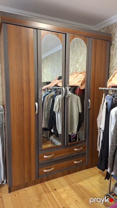Dörd qapılı paltar şkafı - Material: laminat/MDF kombinasiya, tünd — Bakı