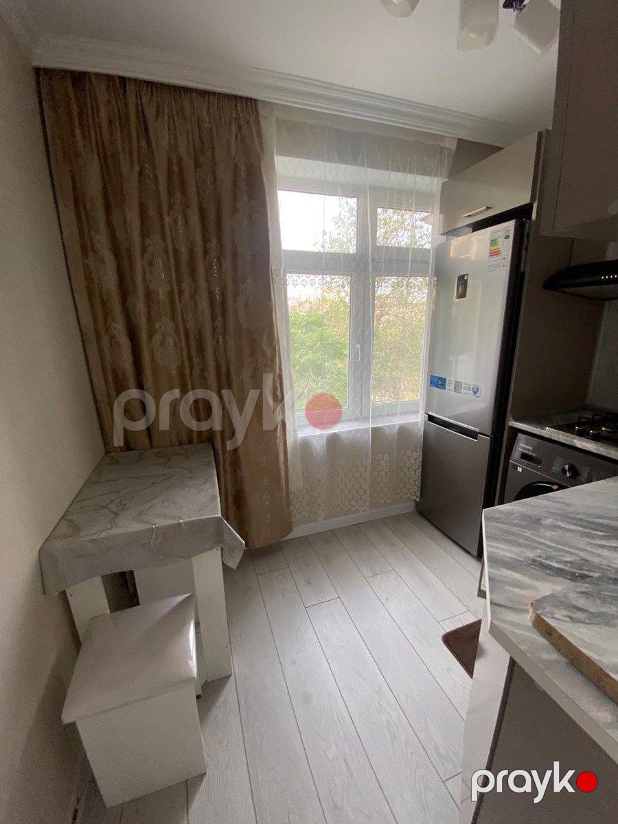 İcarəyə verilir 1 otaqlı köhnə tikili 38 m² — Mənzil, Bakı (2)