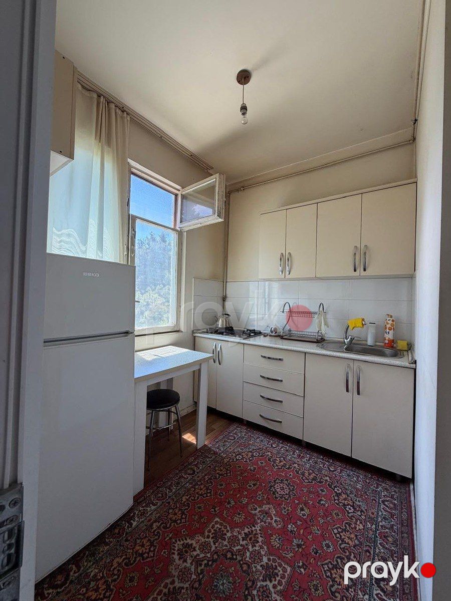 Satılır 1 otaqlı köhnə tikili 35 m² — Mənzil, Bakı (5)