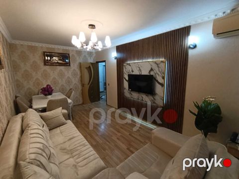 Satılır 2 otaqlı köhnə tikili 60 m² — Bakı