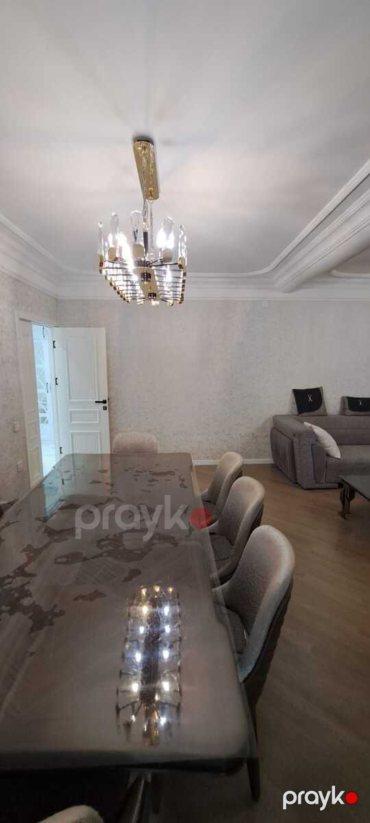 Satılır 4 otaqlı köhnə tikili 130 m² — Mənzil, Bakı (9)