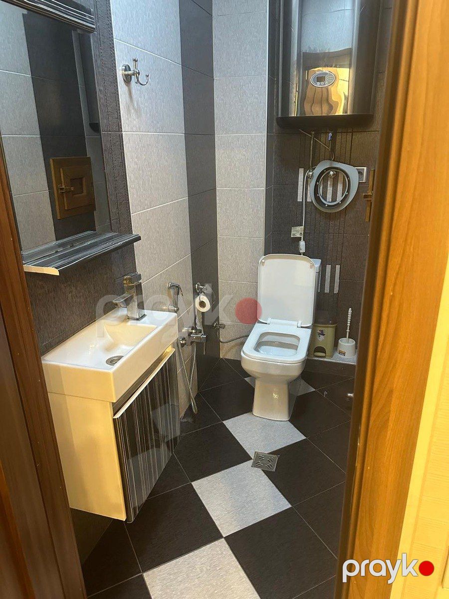 İcarəyə verilir 3 otaqlı yeni tikili 130 m² — Mənzil, Bakı (7)