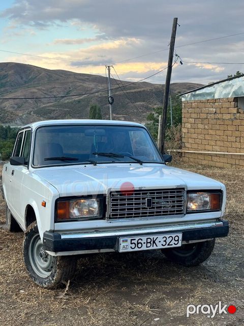Lada (VAZ) 2107, 1.6 L, 2009 il, 350 000 km — Şamaxı