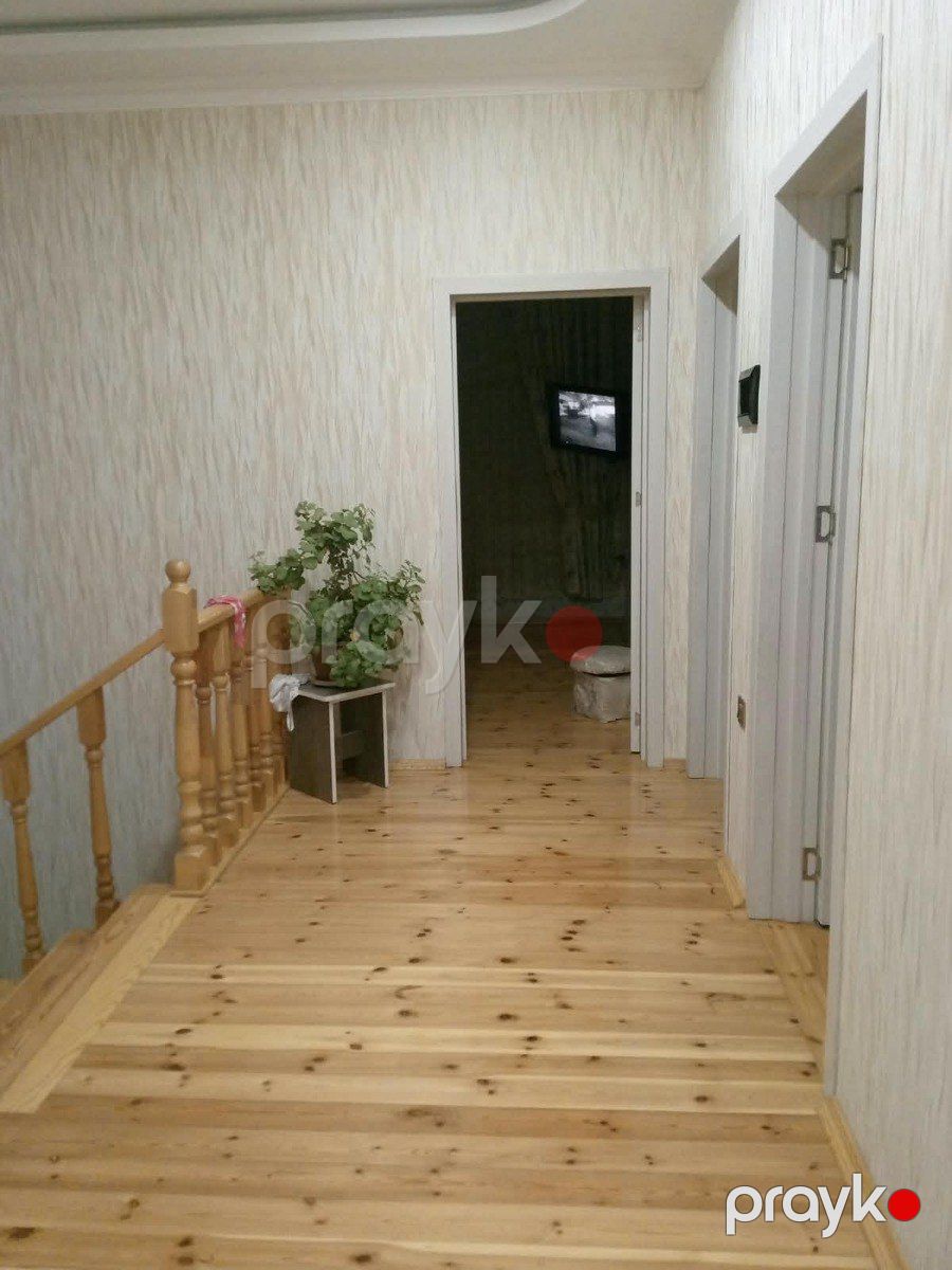 Satılır 5 otaqlı həyət evi/bağ evi 200 m² — Ev, villa, Bakı (8)