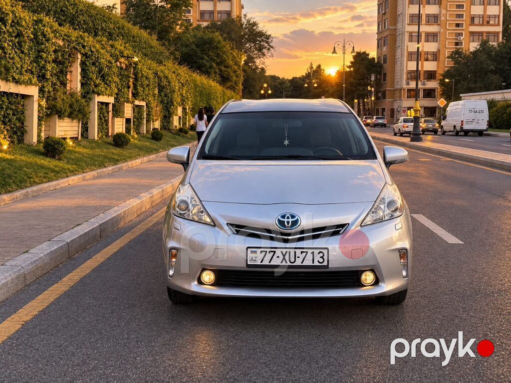 Toyota Prius: 1.8 l 2012 il Universal — Avtomobillər, Bakı (2)