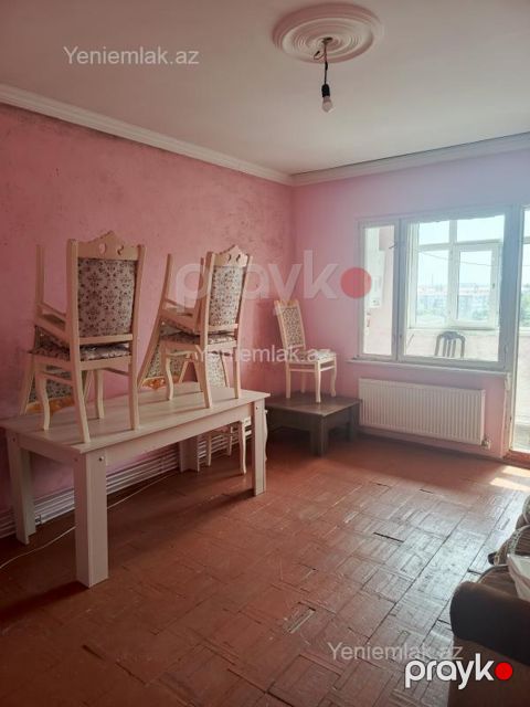 Satılır 2 otaqlı Bina evi menzil (Köhnə tikili), 45 m², 9-cu mikrorayon — Sumqayıt