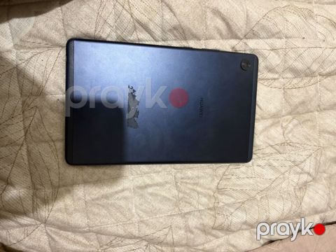 Huawei planşet Xüsusiyyətlər: - Ekran: təxminən 8–9 düym ölçülü — Bakı