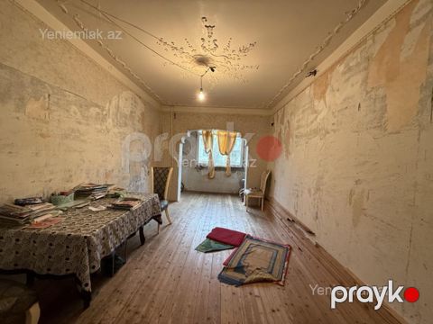 Satılır 3 otaqlı Bina evi menzil (Köhnə tikili), 72 m², Xətai rayonu — Bakı