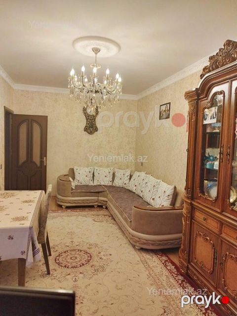 Satılır 4 otaqlı Bina evi menzil (Köhnə tikili), 96 m², 9-cu mikrorayon