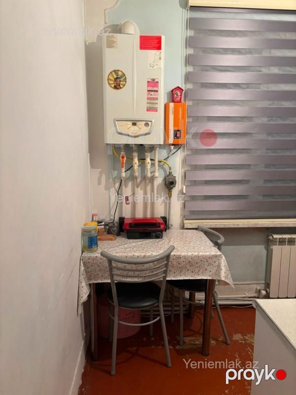 Satılır 2 otaqlı Bina evi menzil (Köhnə tikili), 48 m², 8-ci mikrorayon — Mənzil, Sumqayıt (7)