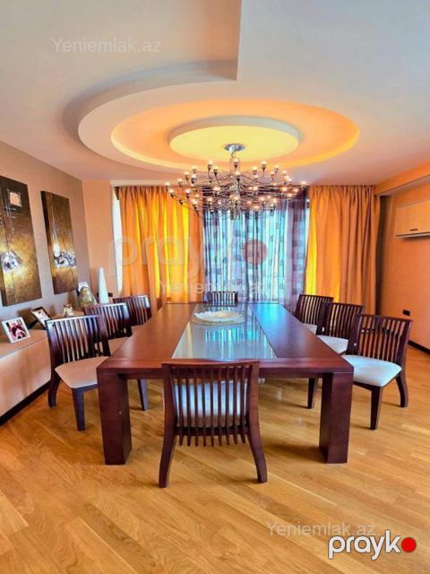 Satılır 3 otaqlı Bina evi menzil (Yeni tikili), 143 m², Nəsimi rayonu — Bakı