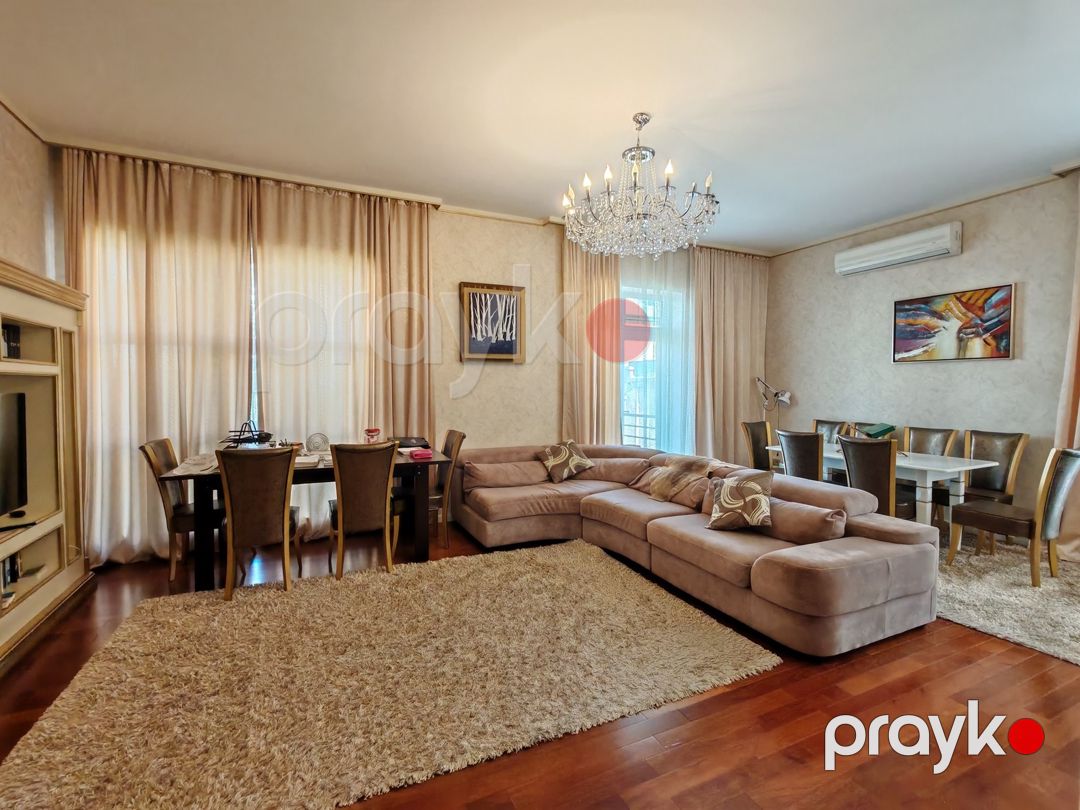 Satılır 12 otaqlı həyət evi/bağ evi 528 m² — Ev, villa, Bakı (9)