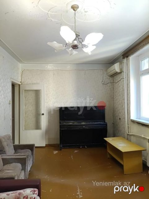 Satılır 2 otaqlı Bina evi menzil (Köhnə tikili), 56 m², 17-ci mikrorayon — Sumqayıt
