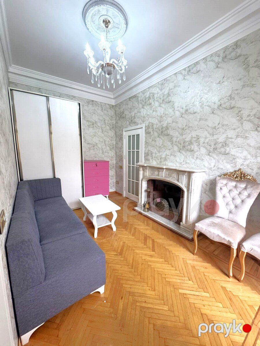 Satılır 2 otaqlı köhnə tikili 50 m² — Mənzil, Bakı (3)