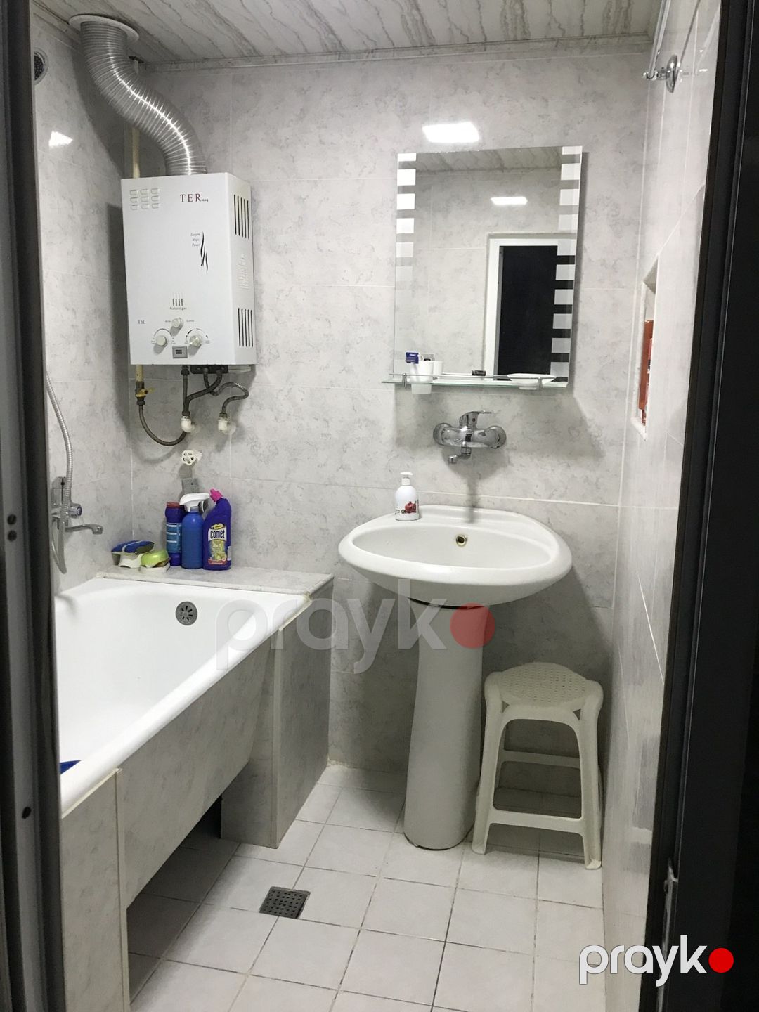 İcarəyə verilir 3 otaqlı köhnə tikili 56 m² — Mənzil, Bakı (10)