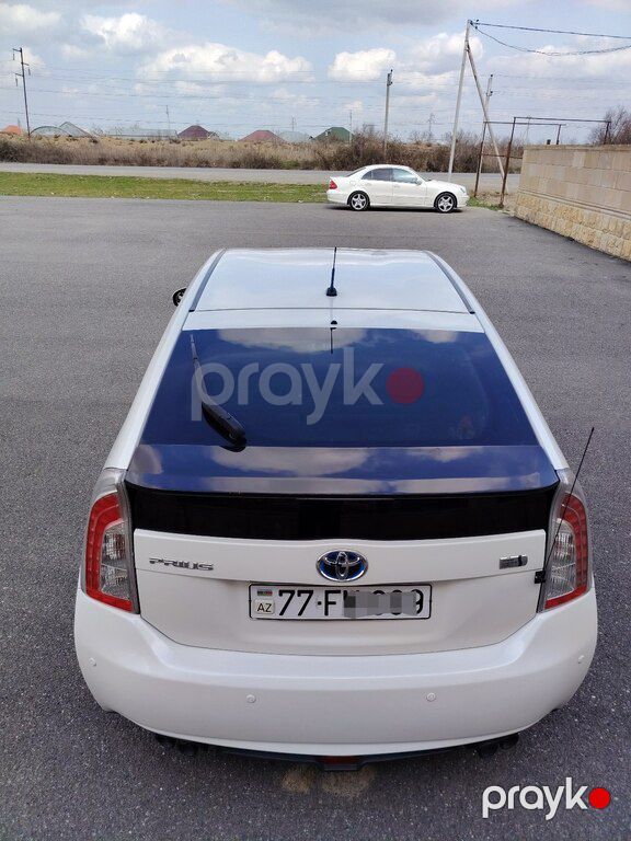 Toyota Prius, 1.8 L, 1.3 kWh, 2013 il, 331 525 km — Avtomobillər, Ucar (4)