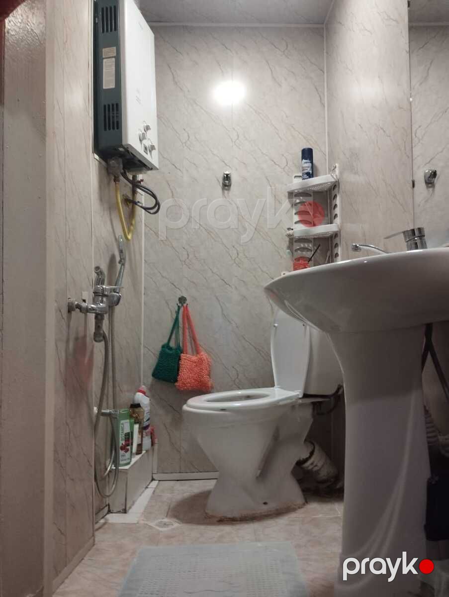 Satılır 2 otaqlı köhnə tikili 57 m² — Mənzil, Bakı (6)