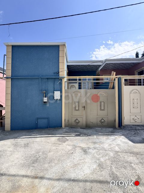 Satılır 3 otaqlı həyət evi/bağ evi 70 m² — Bakı