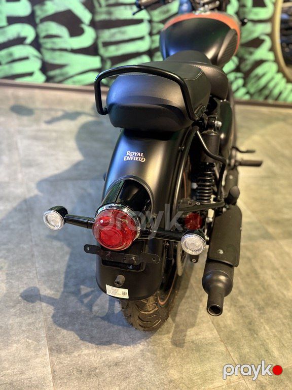 Royal Enfield Classic 350, 350 sm3, 2025 il, yeni — Motosikletlər, Bakı (8)