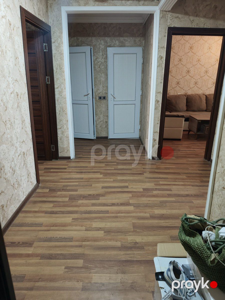 Satılır 3 otaqlı köhnə tikili 68 m² — Mənzil, Bakı (4)
