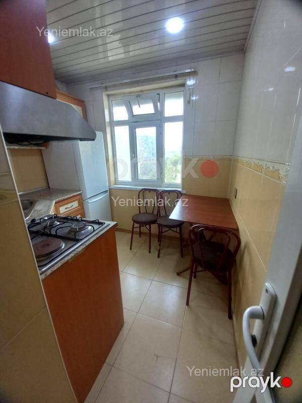 Satılır 2 otaqlı Bina evi menzil (Köhnə tikili), 50 m², 5-ci mikrorayon — Mənzil, Sumqayıt (11)