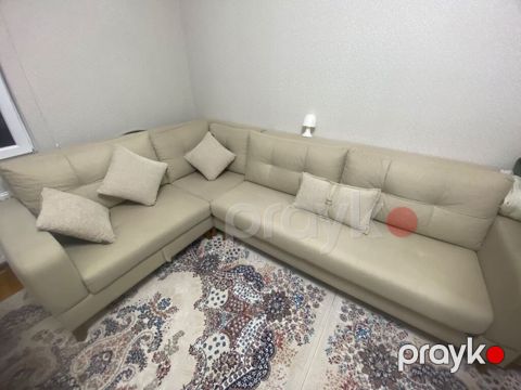 Künc divan 500 Azn. Ölçü 2*3.Təp təzədir.Xaricdə olduğmuz üçün — Digah