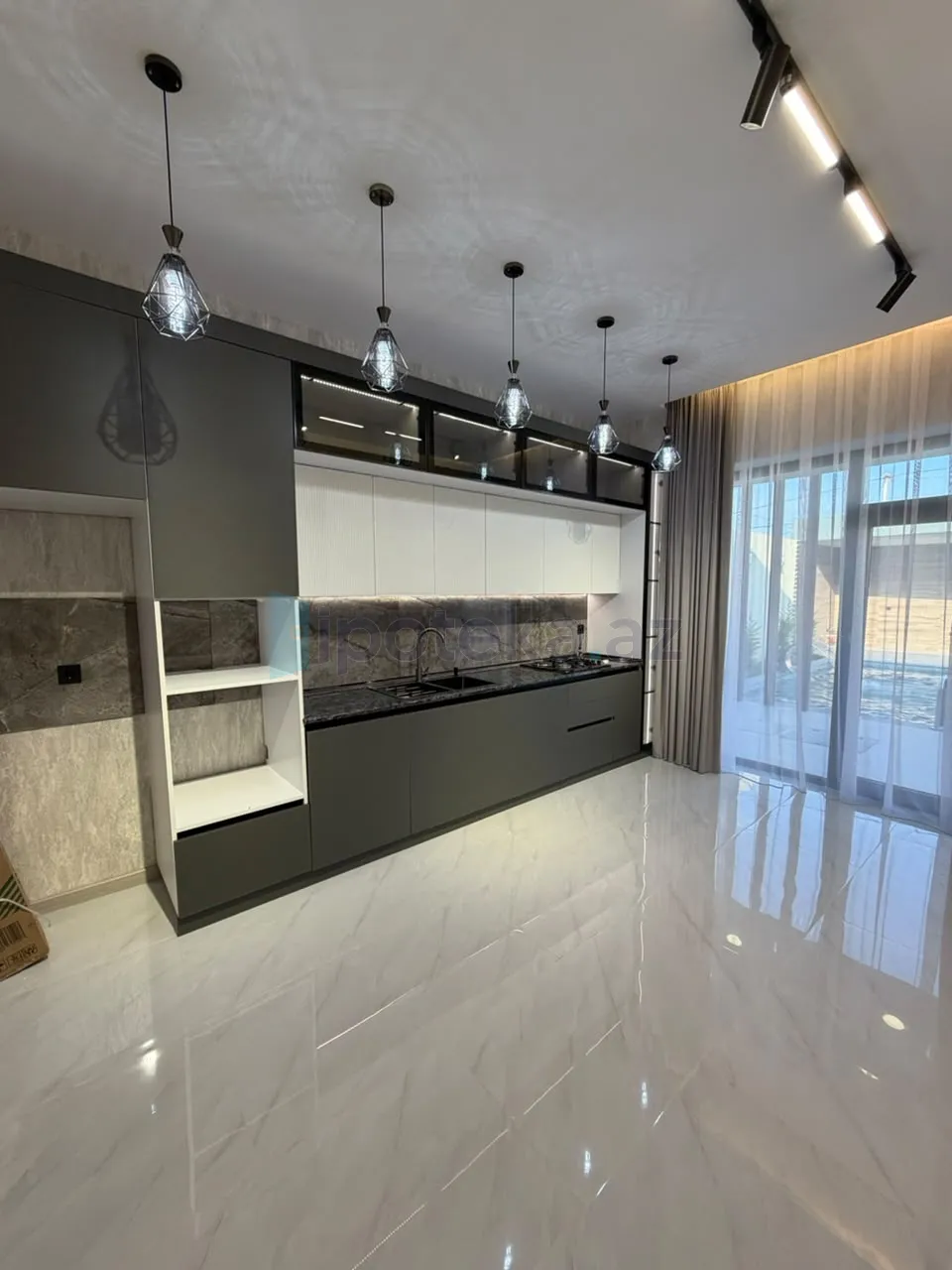 Satılır: 4 Otaq, Bağlar, Xəzər r., Şüvəlan q., 130.00 m² — Torpaq (9)