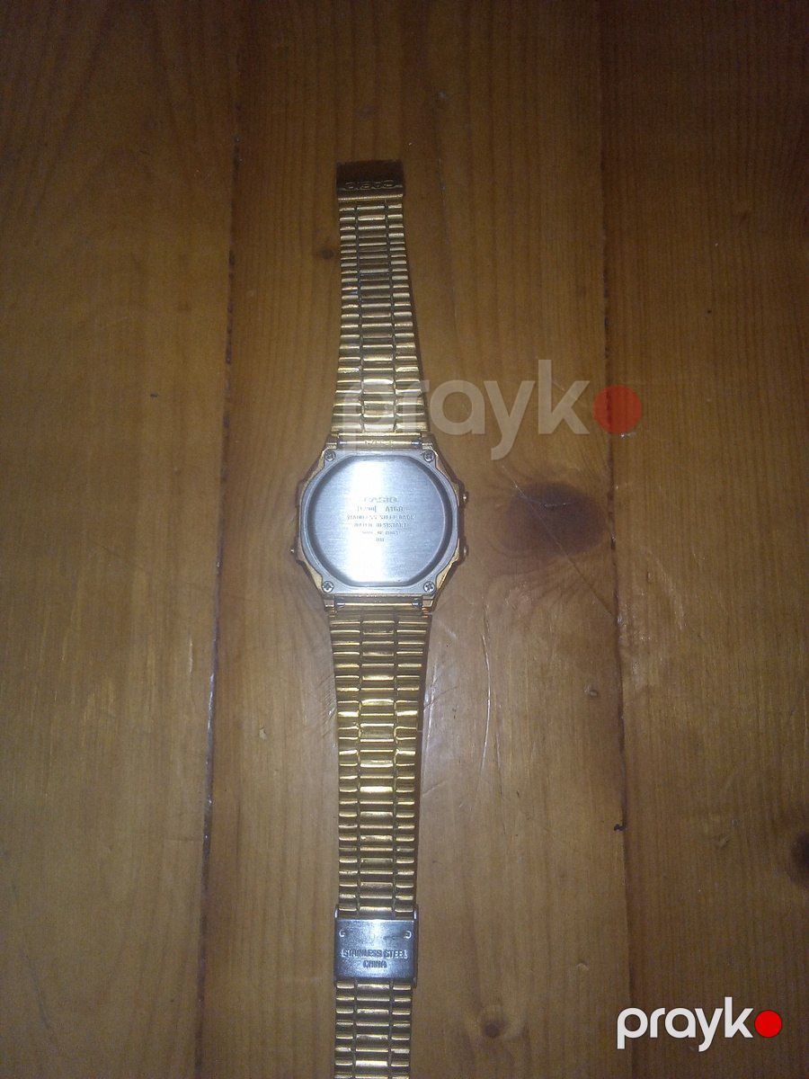 Casio qol saatı — Şəxsi əşyalar, Bakı (2)