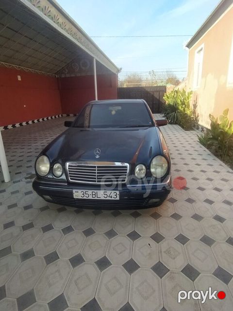 Mercedes E 230, 2.3 L, 1996 il, 510 000 km — Qazax