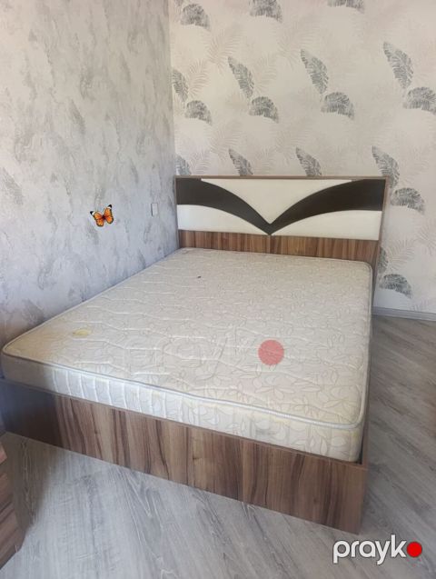 Taxt satılır Qiymət 190 AZN Şəhər daxili çatdrlma pulsuz — Mehdiabad