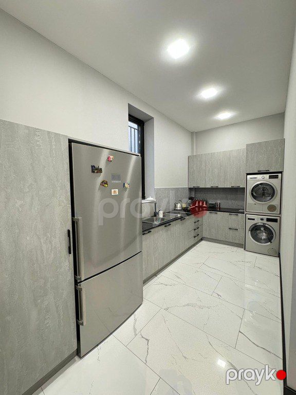 Satılır 8 otaqlı həyət evi/bağ evi 700 m² — Ev, villa, Bakı (12)
