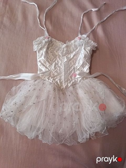 Uşaq balet paltarı – ağ rəngdə, parıltılı tül ətəkli Uşaq üçün ağ — Bakı